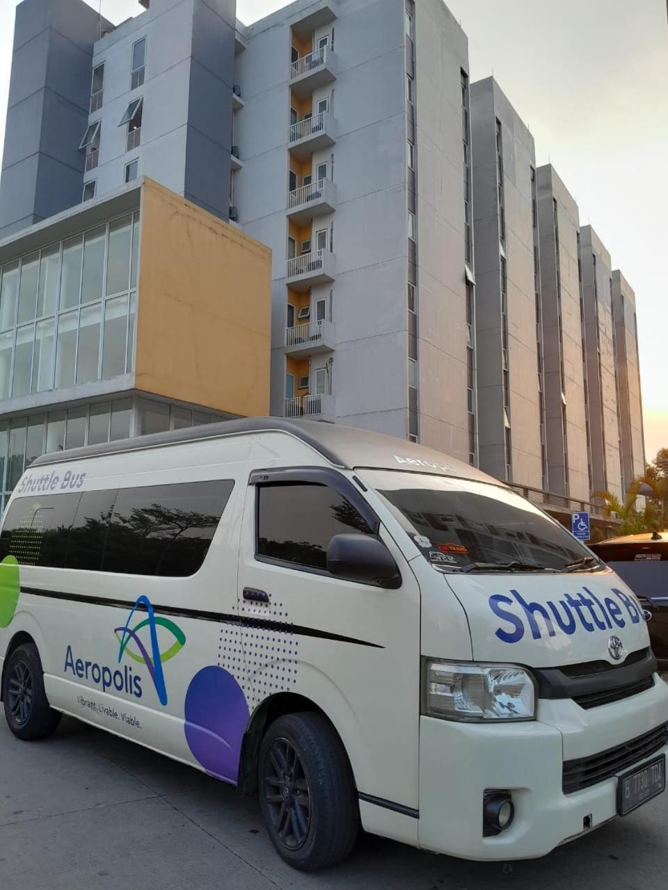 Nature Inn Aeropolis Ar3 Tangerang Exteriér fotografie